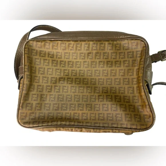 Fendi Vintage Zucchino FF Logo Crossbody - Picture 2 of 15